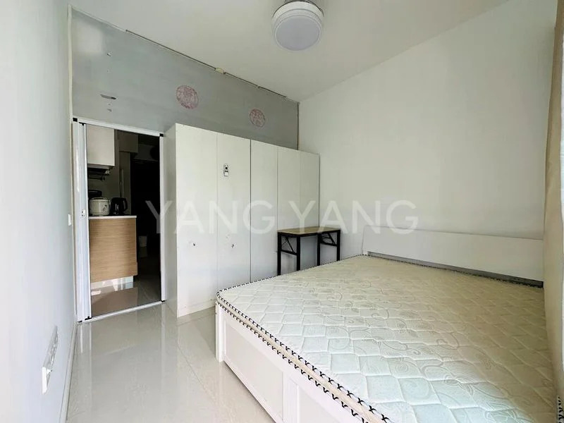 Common Room (Condo)