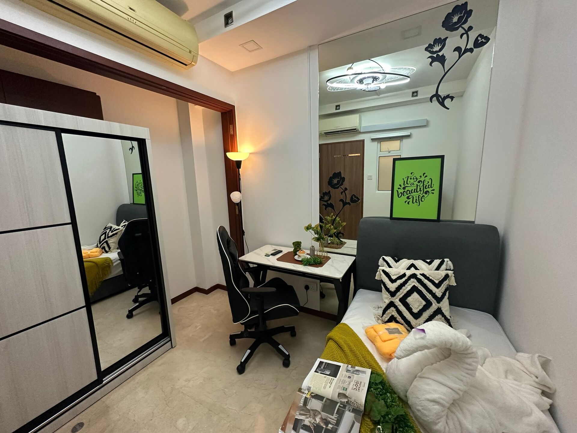 Edelweiss Park Condo | Economy Common Room