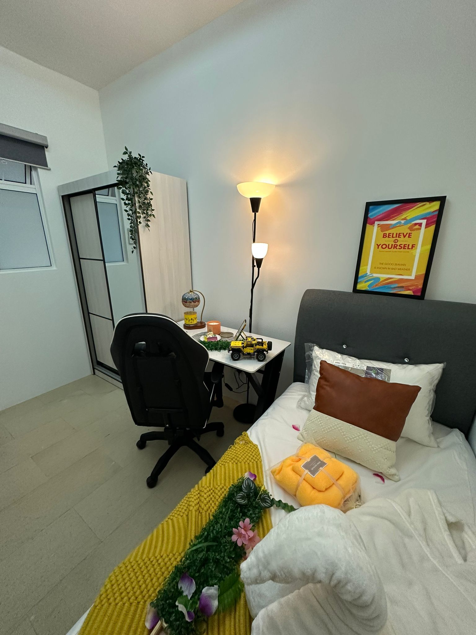 Comfortable Budget Room