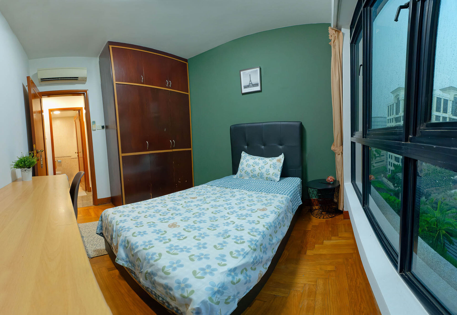 Room EPGT2A0624CR3