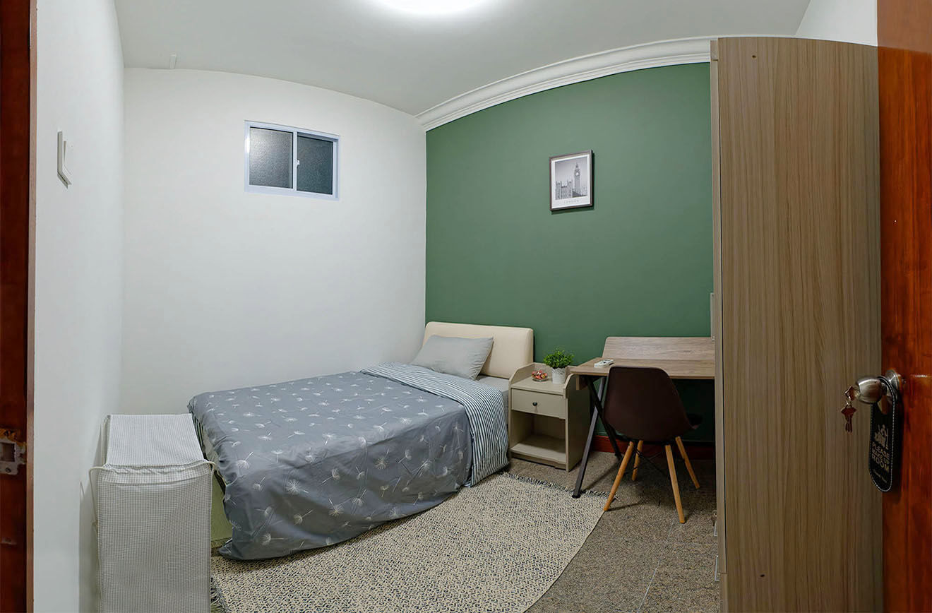 Room EPGT2A0624R4